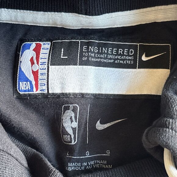 Brooklyn Nets Pullover Hoodie Embroidered Nike Standard Issue NBA Engineered - L - Picture 6 of 12